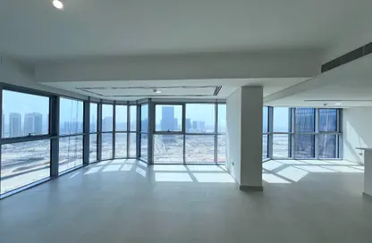 Apartment - 3 Bedrooms - 4 Bathrooms for rent in Radiant Square - City Of Lights - Al Reem Island - Abu Dhabi