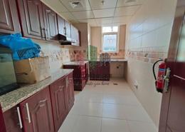 Apartment - 1 bedroom - 2 bathrooms for rent in Crescent Towers - Al Khalidiya - Abu Dhabi
