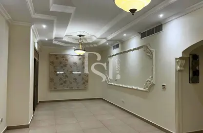 فيلا - 4 غرف نوم - 5 حمامات للبيع في حدائق الجولف - مدينة خليفة - أبوظبي