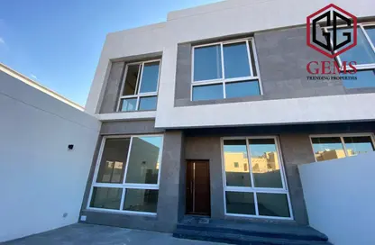 Villa - 4 Bedrooms - 4 Bathrooms for rent in Umm Suqeim 3 Villas - Umm Suqeim 3 - Umm Suqeim - Dubai