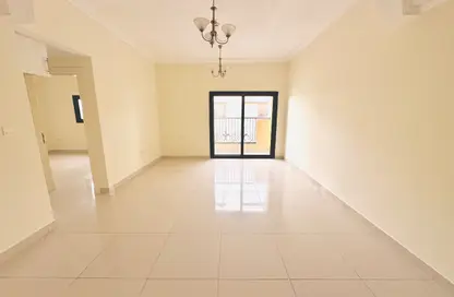 Apartment - 1 Bedroom - 2 Bathrooms for rent in Muwaileh 29 Building - Muwaileh - Sharjah