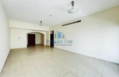 Apartment - 2 Bedrooms - 3 Bathrooms for rent in Olympic Park 4 - Olympic Park Towers - Dubai Sports City - Dubai