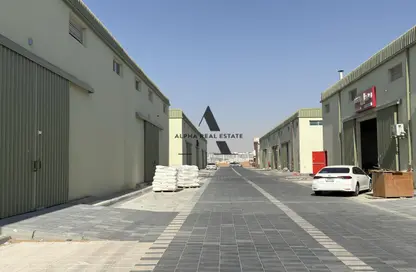 Warehouse - Studio - 1 Bathroom for rent in Umm Al Thuoob - Umm Al Quwain