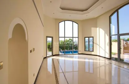 Villa - 4 Bedrooms - 5 Bathrooms for sale in Garden Homes Frond D - Garden Homes - Palm Jumeirah - Dubai