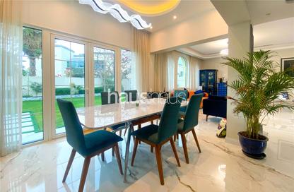 Villa - 3 Bedrooms - 4 Bathrooms for rent in Legacy - Jumeirah Park - Dubai