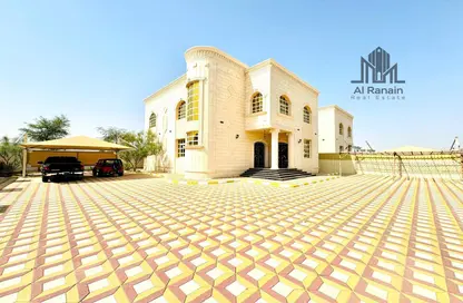 Outdoor House image for: Villa - 5 Bedrooms - 6 Bathrooms for rent in Zakher - Al Ain, Image 1