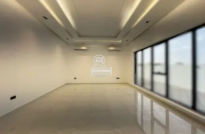 Villa - 5 Bedrooms - 7 Bathrooms for rent in Mohamed Bin Zayed City - Abu Dhabi