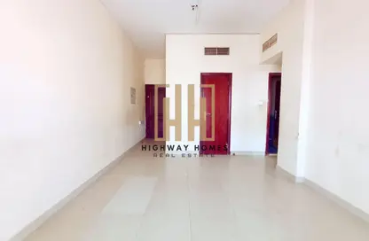 Apartment - 1 Bedroom - 2 Bathrooms for rent in Muwaileh 29 Building - Muwaileh - Sharjah