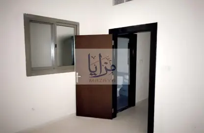 Apartment - 2 Bedrooms - 2 Bathrooms for rent in Emirates City - Ajman