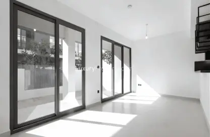 فيلا - 3 غرف نوم - 4 حمامات للايجار في اورا - تلال الغاف - دبي