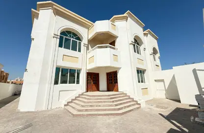 Villa - 5 Bedrooms - 7+ Bathrooms for rent in Khalifa City A Villas - Khalifa City A - Khalifa City - Abu Dhabi