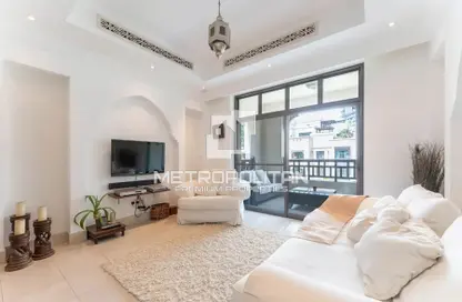 Apartment - 1 Bedroom - 2 Bathrooms for rent in Tajer Residences - The Old Town Island - Downtown Dubai - Dubai