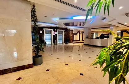 شقة - 2 غرف نوم - 2 حمامات للايجار في بيت الجبل - منخول - بر دبي - دبي