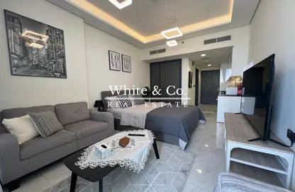 Apartment - Studio - 1 Bathroom for sale in Samana Golf Avenue - Dubai Studio City - Dubai