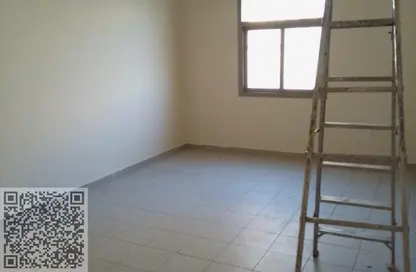 شقة - 2 غرف نوم - 2 حمامات للايجار في برج الكورنيش - الرميلة - عجمان