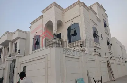 فيلا - 6 غرف نوم - 8 حمامات للبيع في العالية - عجمان