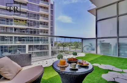 Apartment - Studio - 1 Bathroom for rent in Golf Vista 2 - Golf Vista - DAMAC Hills - Dubai