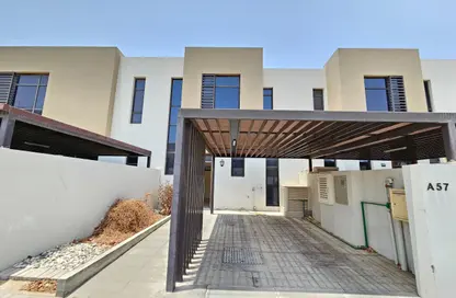 Townhouse - 2 Bedrooms - 4 Bathrooms for rent in Nasma Residence - Al Tai - Sharjah