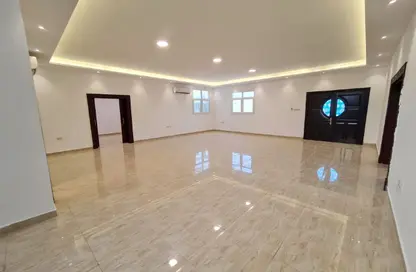 فيلا - 3 غرف نوم - 5 حمامات للبيع في مدينة الرياض - أبوظبي