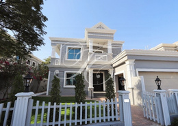 Big Plot | Fully Furnished | Beautiful Villa