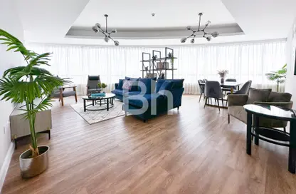 Apartment - 4 Bedrooms - 1 Bathroom for rent in Horizon Tower - Dubai Marina - Dubai