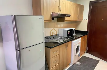 شقة - 1 حمام للايجار في مساكن النخبة رقم 6 - مساكن النخبة الرياضية - مدينة دبي الرياضية - دبي