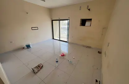 شقة - غرفة نوم - 2 حمامات للايجار في أورينت تاور 2 - أورينت تاور - البستان - عجمان