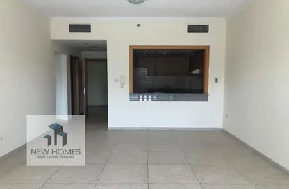 Apartment - 1 Bedroom - 2 Bathrooms for rent in May Residence - Jumeirah Village Circle - Dubai