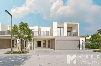 Townhouse - 3 Bedrooms - 4 Bathrooms for rent in Aura Gardens - Tilal Al Ghaf - Dubai