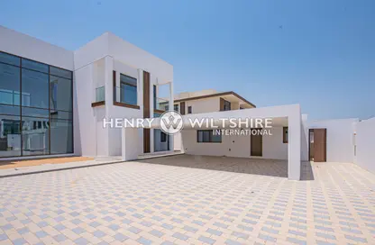 Villa - 5 Bedrooms - 6 Bathrooms for sale in Seef Al Jubail - Al Jubail Island - Abu Dhabi