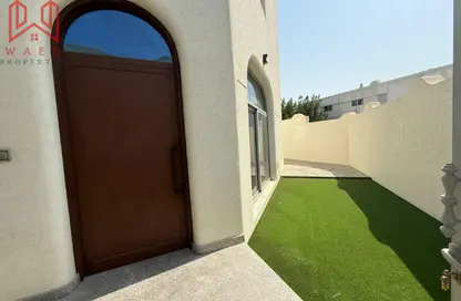 Villa - 4 Bedrooms - 5 Bathrooms for rent in Al Garhoud Villas - Al Garhoud - Dubai Villa - 4 Bedrooms - 5 Bathrooms for rent in Al Garhoud Villas - Al Garhoud - Dubai