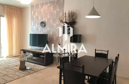 شقة - غرفة نوم - 2 حمامات للايجار في 2 مرينا هايتس - مارينا سكوير - جزيرة الريم - أبوظبي