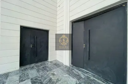 Apartment - 2 Bedrooms - 2 Bathrooms for rent in Mohamed Bin Zayed City - Abu Dhabi