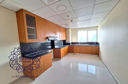 Apartment - 3 Bedrooms - 4 Bathrooms for rent in Orchid Tower - Al Nahda - Sharjah