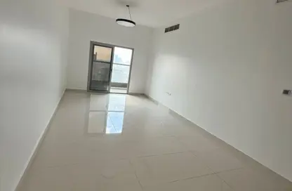 Apartment - 3 Bedrooms - 3 Bathrooms for rent in Al Jurf 3 - Al Jurf - Ajman Downtown - Ajman