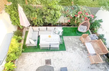 تاون هاوس - 4 غرف نوم - 4 حمامات للبيع في سينسز - المنطقة 11 - مدينة الشيخ محمد بن راشد - دبي