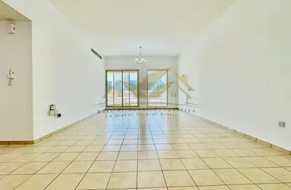 Apartment - 3 Bedrooms - 2 Bathrooms for rent in Al Karama - Dubai