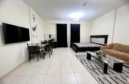 شقة - 1 حمام للبيع في IC1-EMR-08 - طراز إماراتي - المدينة العالمية - دبي