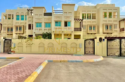 Villa - 5 Bedrooms - 6 Bathrooms for rent in Al Nahyan - Abu Dhabi