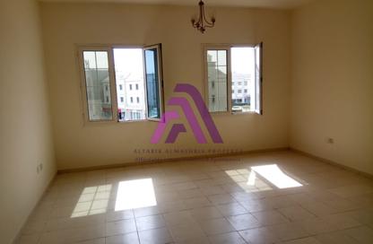 Apartment - Studio - 1 Bathroom for rent in Y19 - England Cluster - International City - Dubai