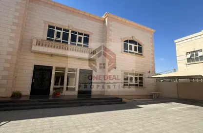Duplex - 4 Bedrooms - 5 Bathrooms for rent in Al Hili - Al Ain