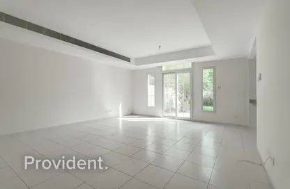 Villa - 3 Bedrooms - 3 Bathrooms for rent in Springs 3 - The Springs - Dubai