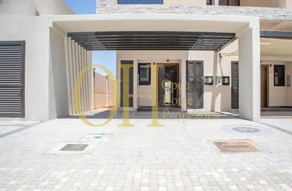 Townhouse - 3 Bedrooms - 4 Bathrooms for sale in Aldhay at Bloom Gardens - Bloom Gardens - Al Salam Street - Abu Dhabi