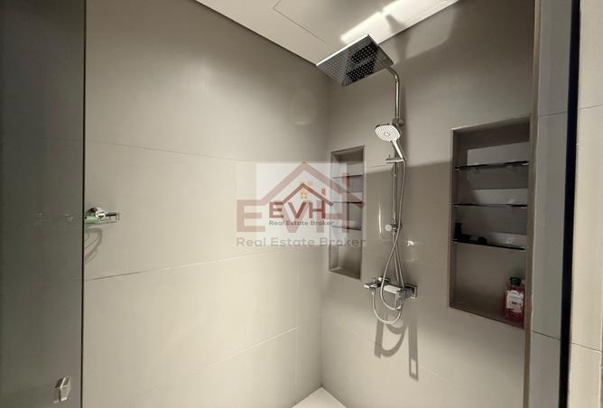 14271800 - Property Image 3