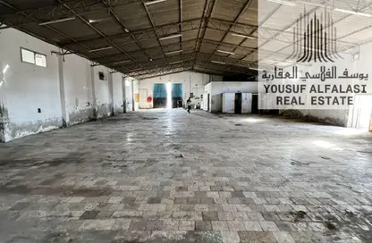 Warehouse - Studio - 1 Bathroom for rent in Old Industrial Area - Umm Al Quwain
