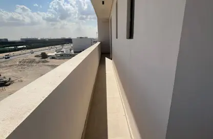 شقة - 2 غرف نوم - 3 حمامات للايجار في الفلاح - تجارية مويلح - الشارقة