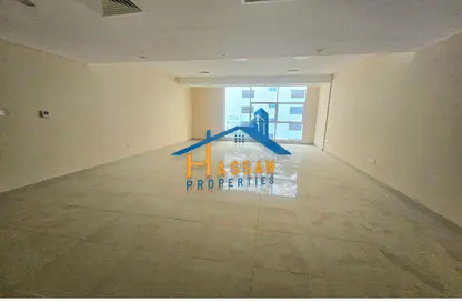 مكتب - استوديو - 2 حمامات للايجار في أبو شغارة - الشارقة