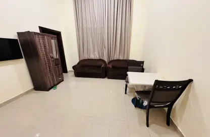 Apartment - 1 Bedroom - 1 Bathroom for rent in Khalifa City A Villas - Khalifa City A - Khalifa City - Abu Dhabi