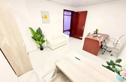 Office Space - Studio - 1 Bathroom for rent in Silver Home Building - Hor Al Anz - Deira - Dubai