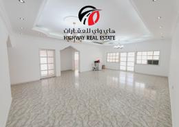 Villa - 5 bedrooms - 7 bathrooms for rent in Al Azra - Al Riqqa - Sharjah